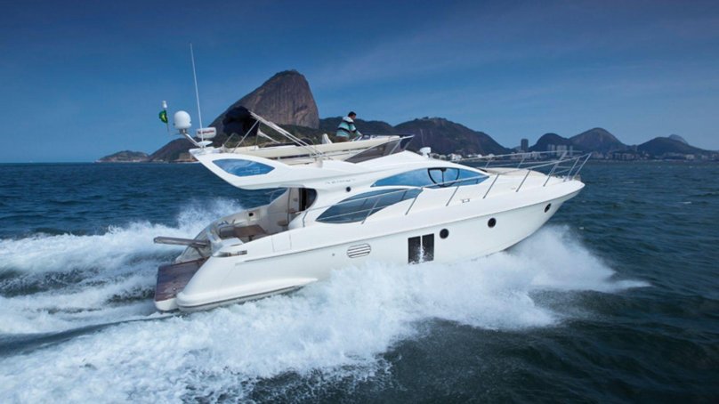 Азимут 43 яхта