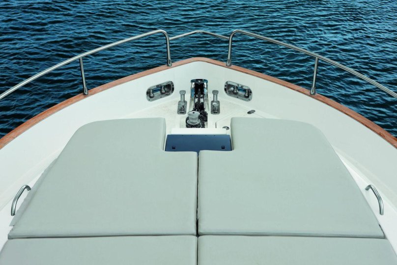 Azimut яхта 58 HT