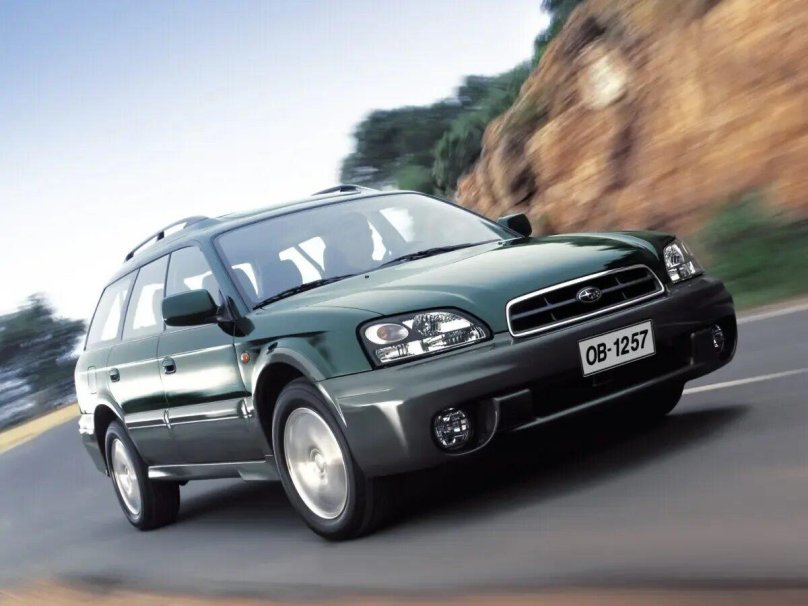Subaru Legacy Outback 2