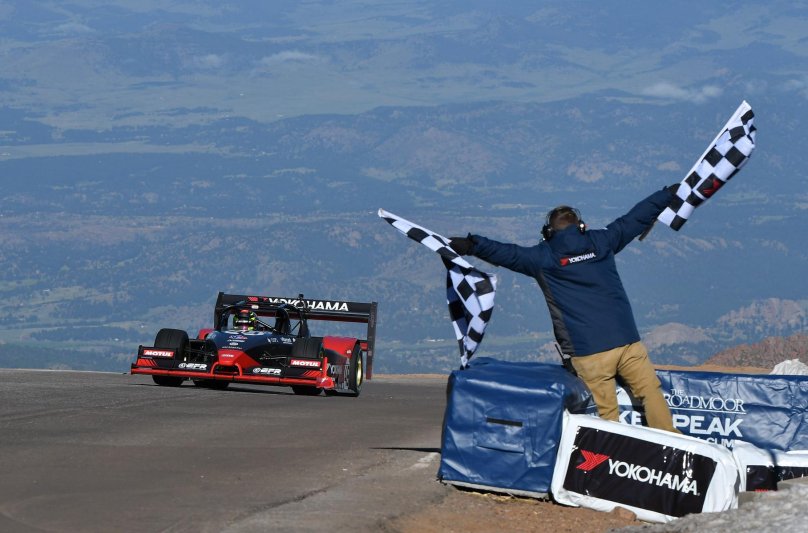 Сноукайтборд тундра