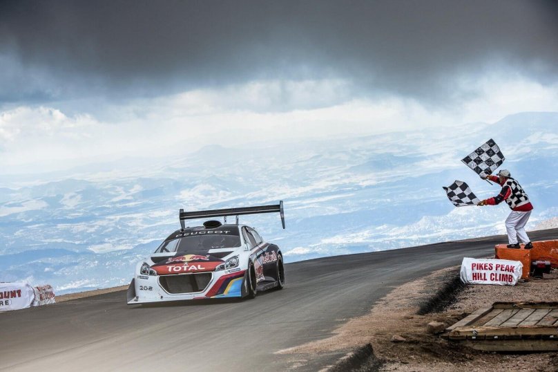Peugeot 208 t16 Pikes Peak