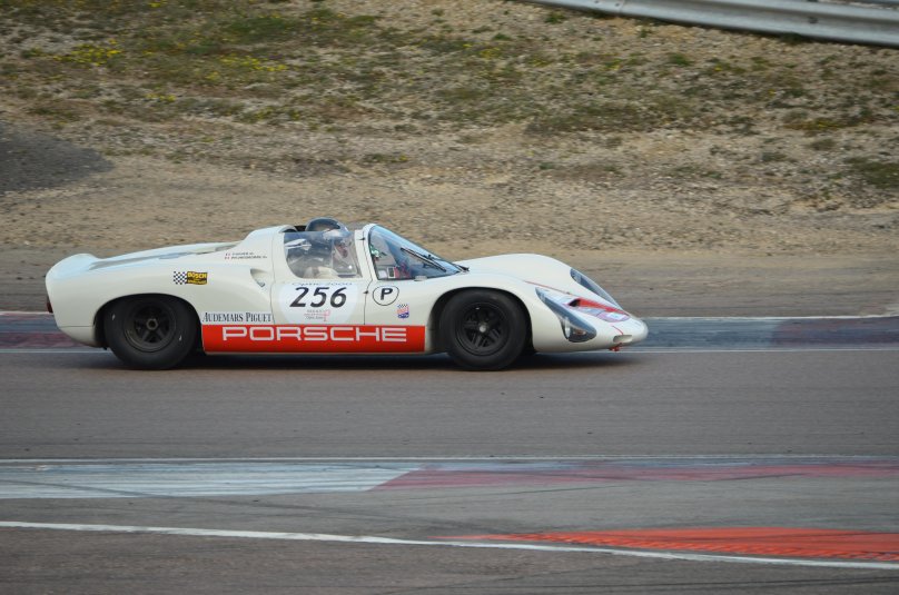 Порше 910 турбо