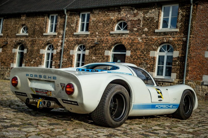 Порше 910 турбо