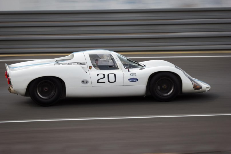 Порше 910 турбо