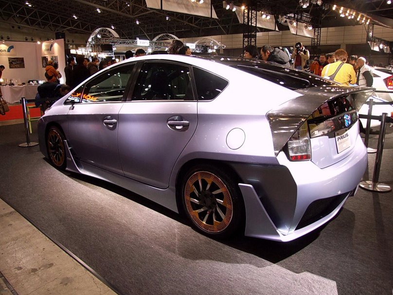 Toyota Prius 40 кузов