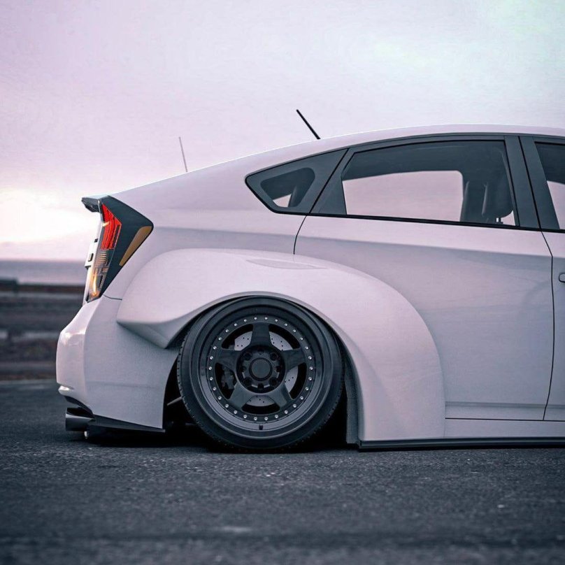 Widebody Toyota Prius