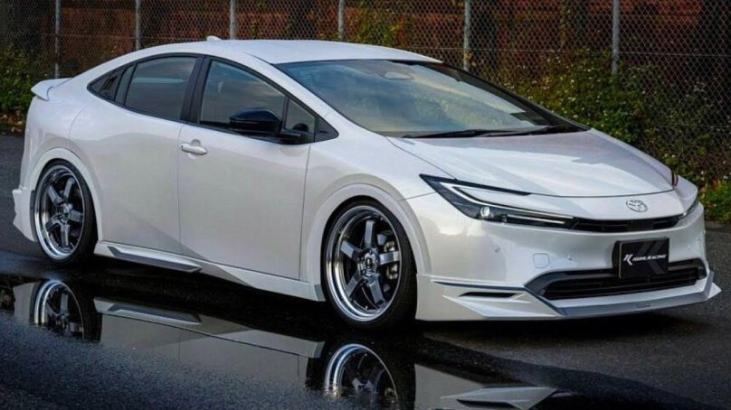 Тойота Эстима гибрид купить