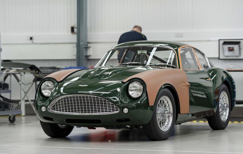 Астон Мартин db4 Zagato