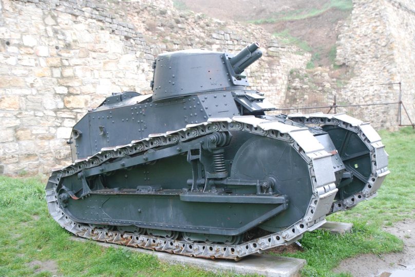 Танк Рено ФТ