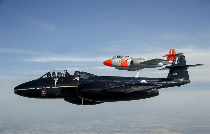 Реактивный самолет Глостер Метеор