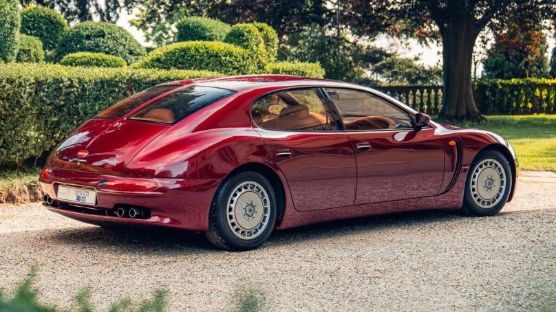 "Bugatti" "EB 112" "1993" A