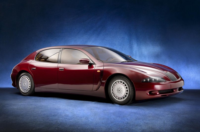 Бугатти EB 112