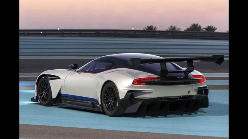 Aston Martin am-RB 001