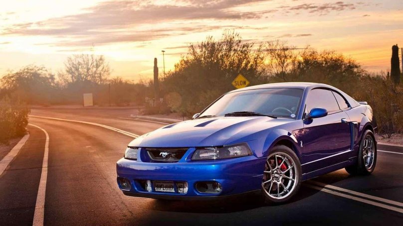 Ford Mustang Cobra 4 SVT