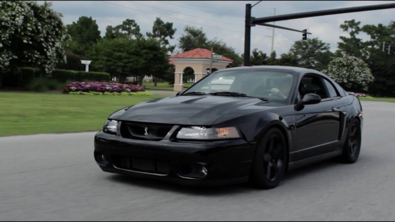 Ford Mustang SVT Cobra 2003