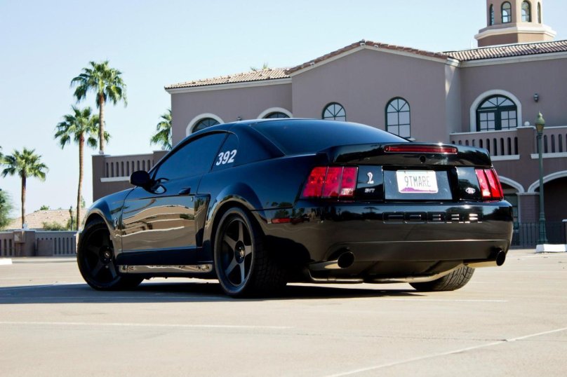 Ford Mustang SVT Cobra