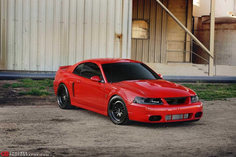 Ford Mustang SVT Cobra 2004