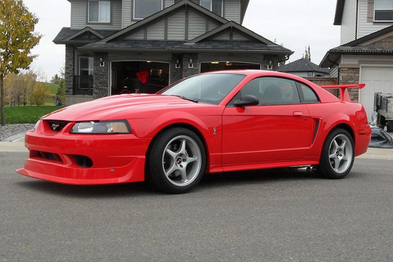 Ford Mustang Cobra r 2000