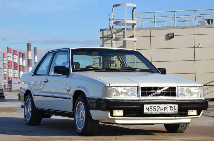 Volvo 780 Bertone