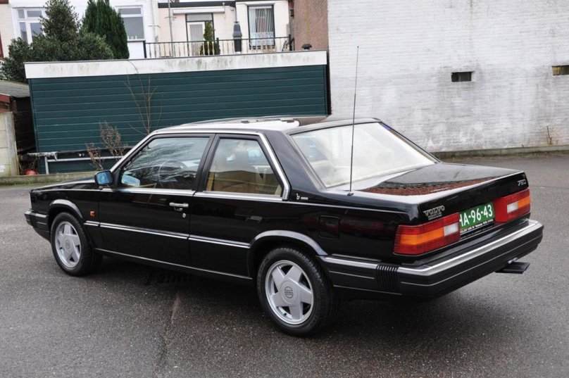 Volvo 780 Bertone