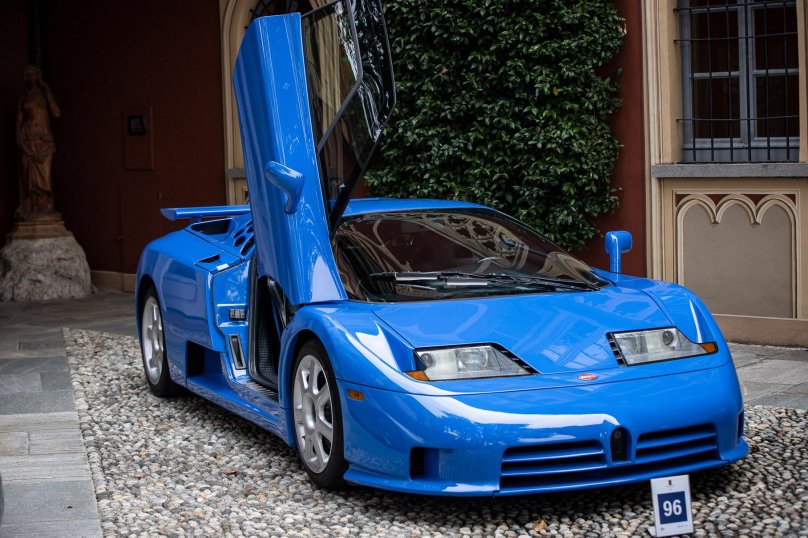 Bugatti eb110