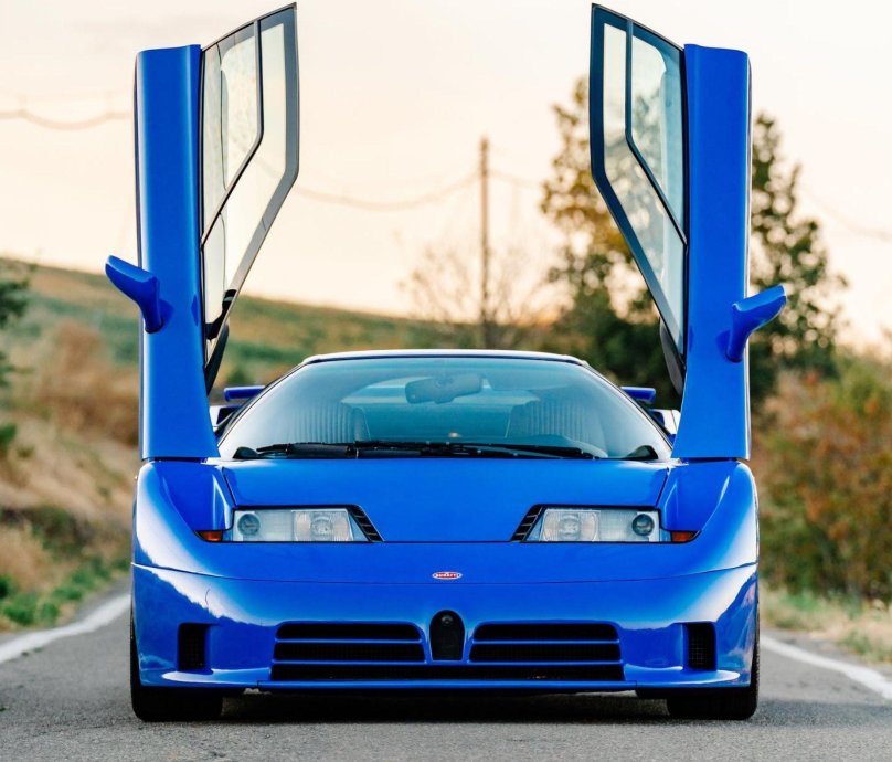Bugatti eb110 gt