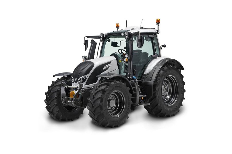 Valtra t235