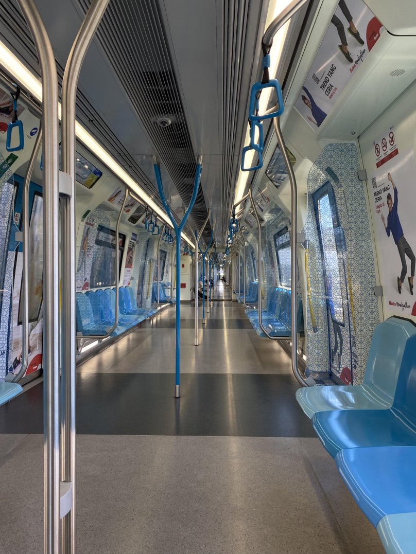 Метро София Siemens inspiro