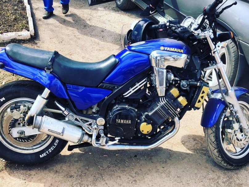 Ямаха FZX 750 эконом режим