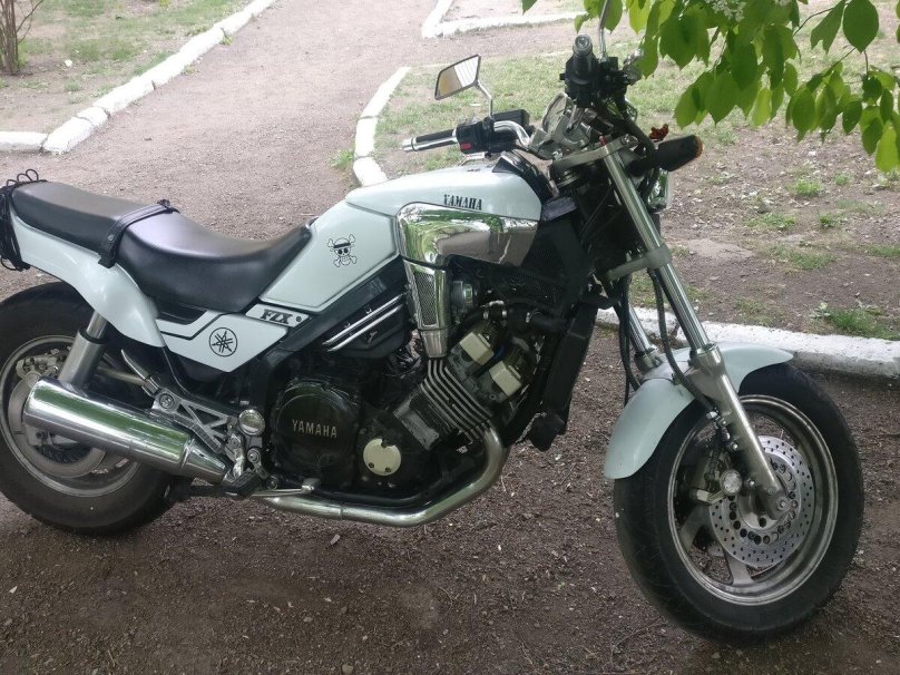 Yamaha FZX 750 кофр