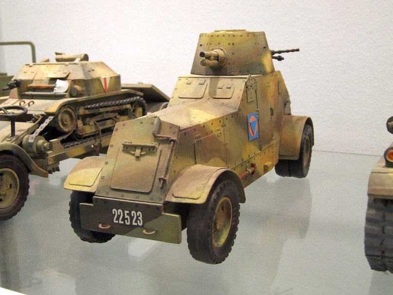 Бронеавтомобиль WZ-29 Ursus