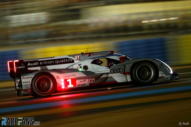 Ауди спорт кватро е-tron