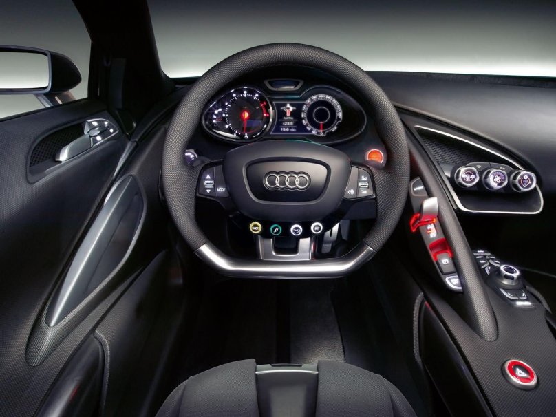 Audi le mans quattro салон