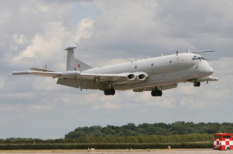 Hawker Siddeley Nimrod r1