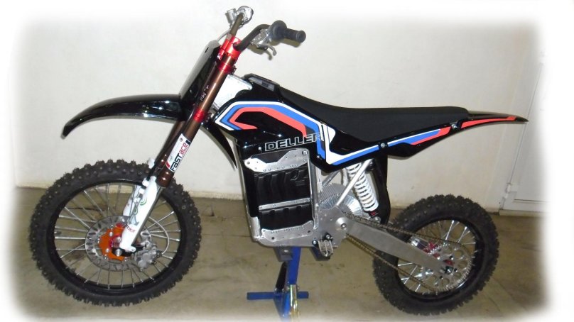 Электромотоцикл Деллер