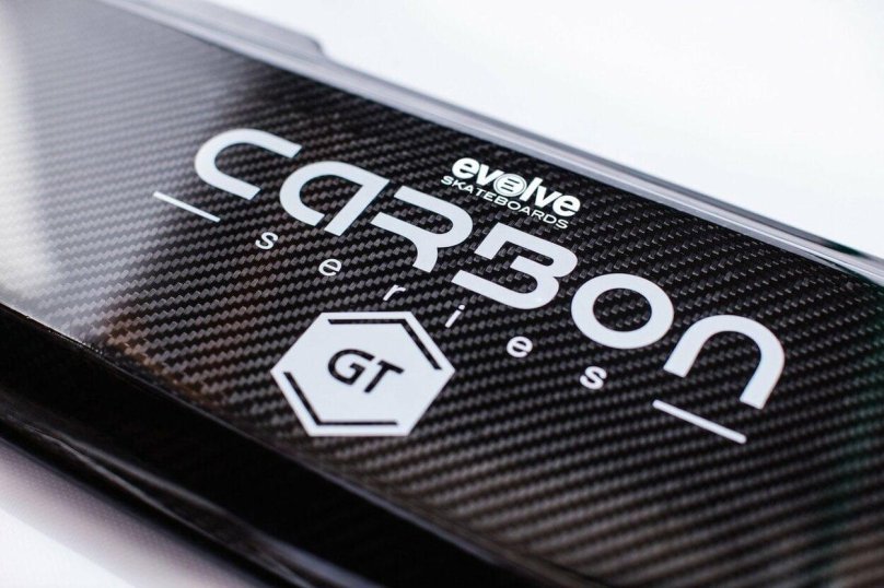 Электроскейт Evolve Carbon Street