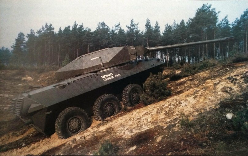 БТР MOWAG Shark