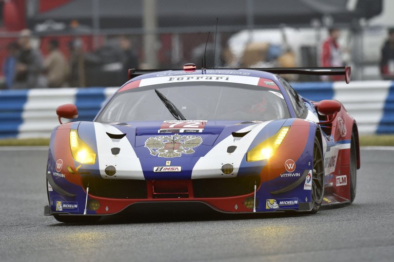 Феррари 488 GTE