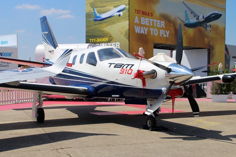 Tbm 700 самолет