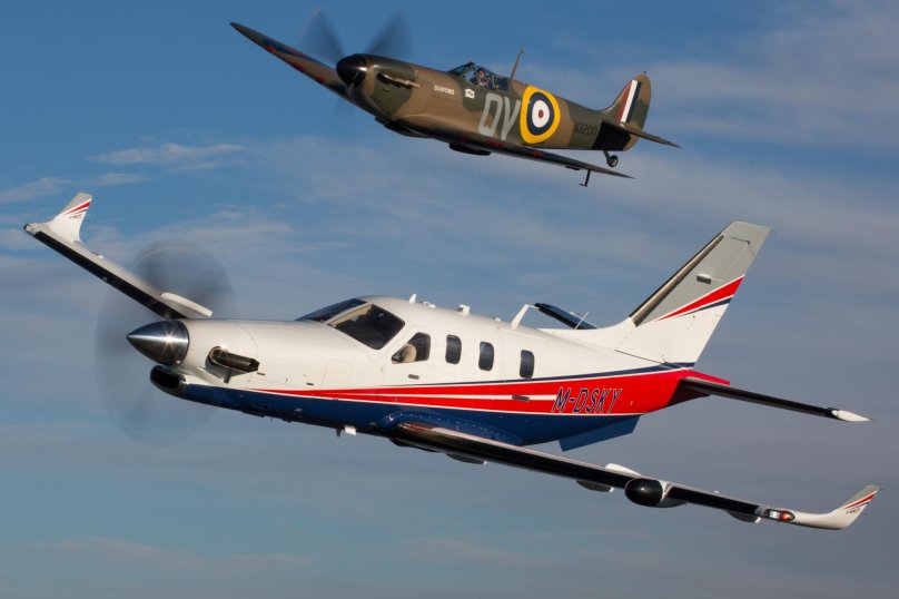 Daher tbm 910 самолет