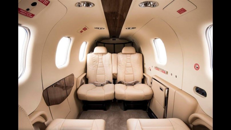 Daher tbm 930 салон