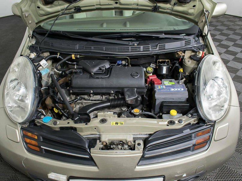 Nissan Micra k12 под капотом