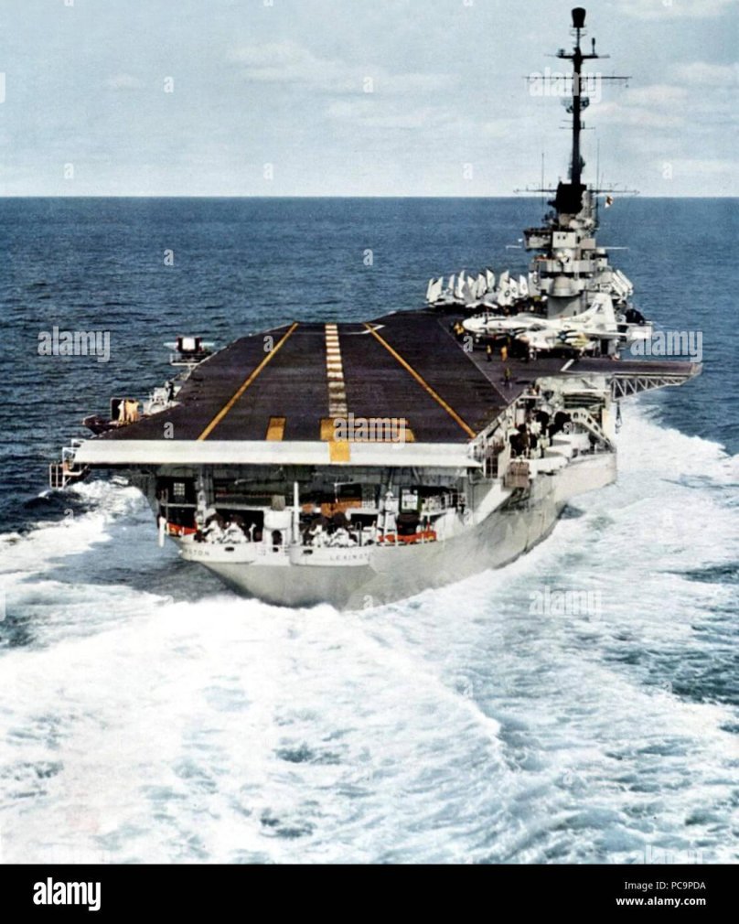 Авианосец Lexington 16