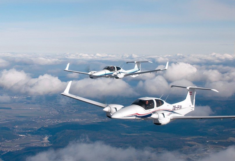 Diamond da42 ng Twin Star