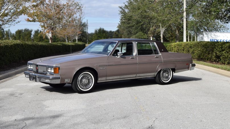 Олдсмобиль 1984