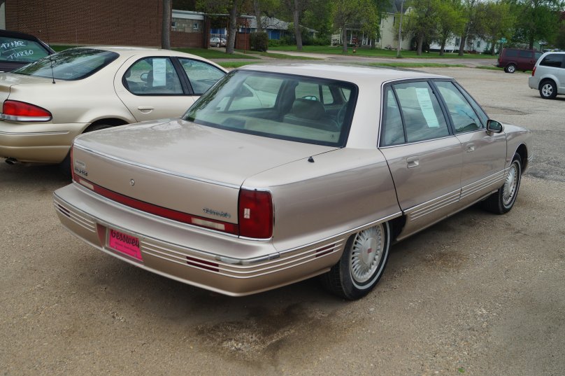 Oldsmobile 98
