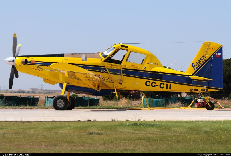 Самолет Air tractor at-400