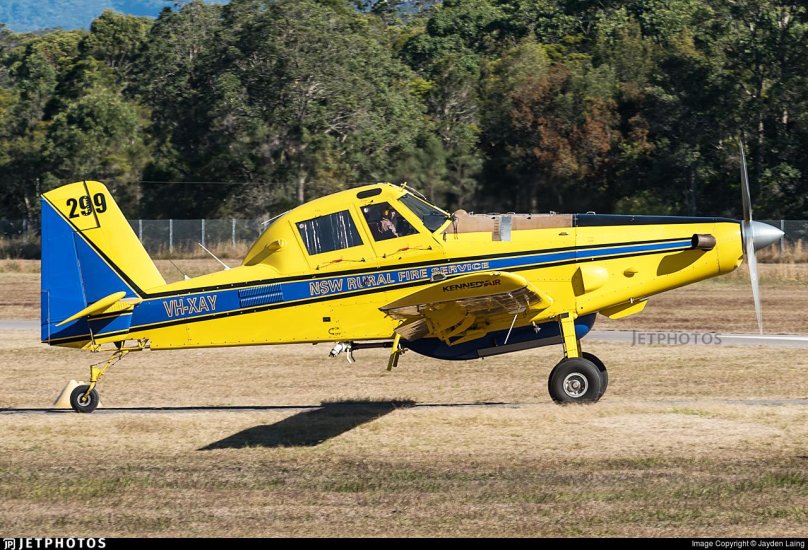 Самолет Air tractor at-400
