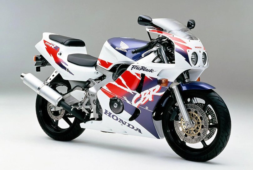 Honda cbr400rr nc29