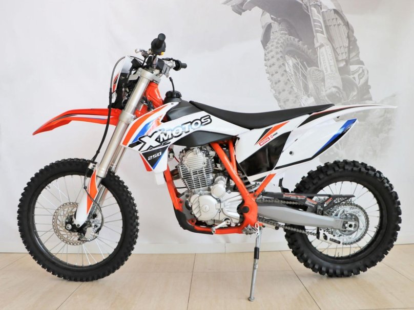 Мотоцикл кроссовый Xmotos Racer Pro 250